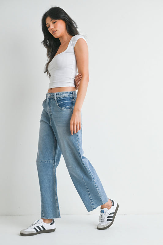Barrel Jeans With Seams