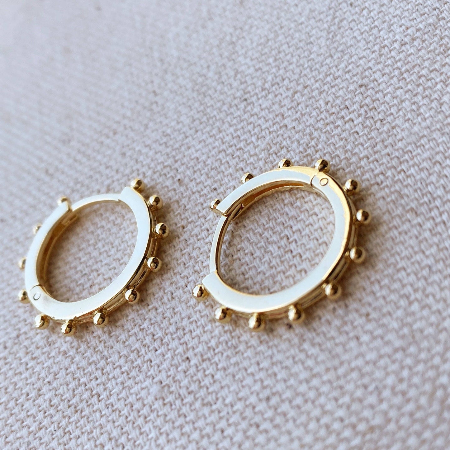 Ball Detailed Hoop