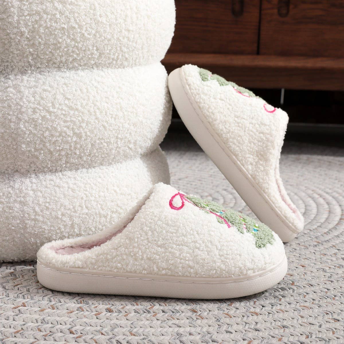 Cozy Christmas Bow Slippers Non-Slip Home Shoes