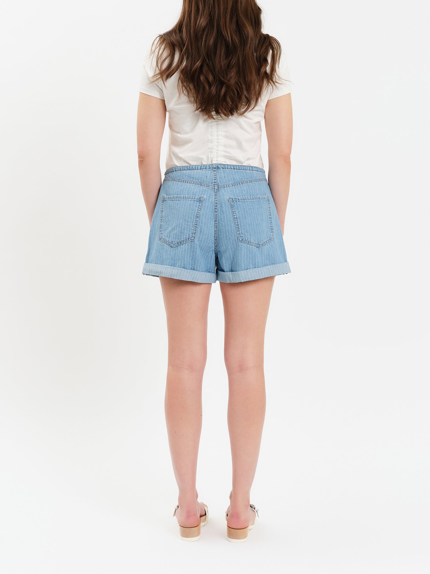 DAZE Maddie Mid Rise Shorts