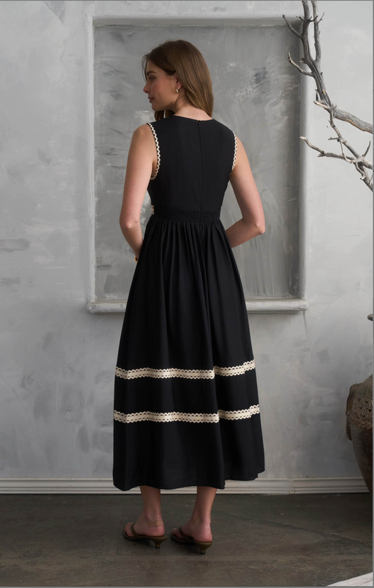 Ivory Vine Midi Dress