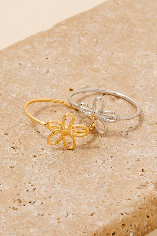 Dainty Flower Ring