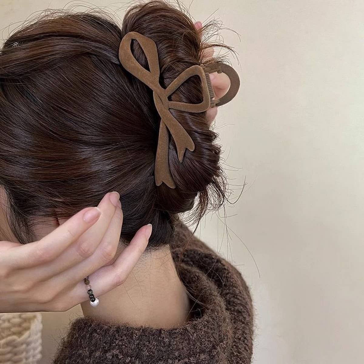 The Colette Velvet Bow Clip