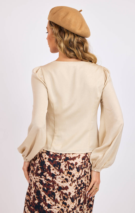 Wander Front Trim Lace Blouse