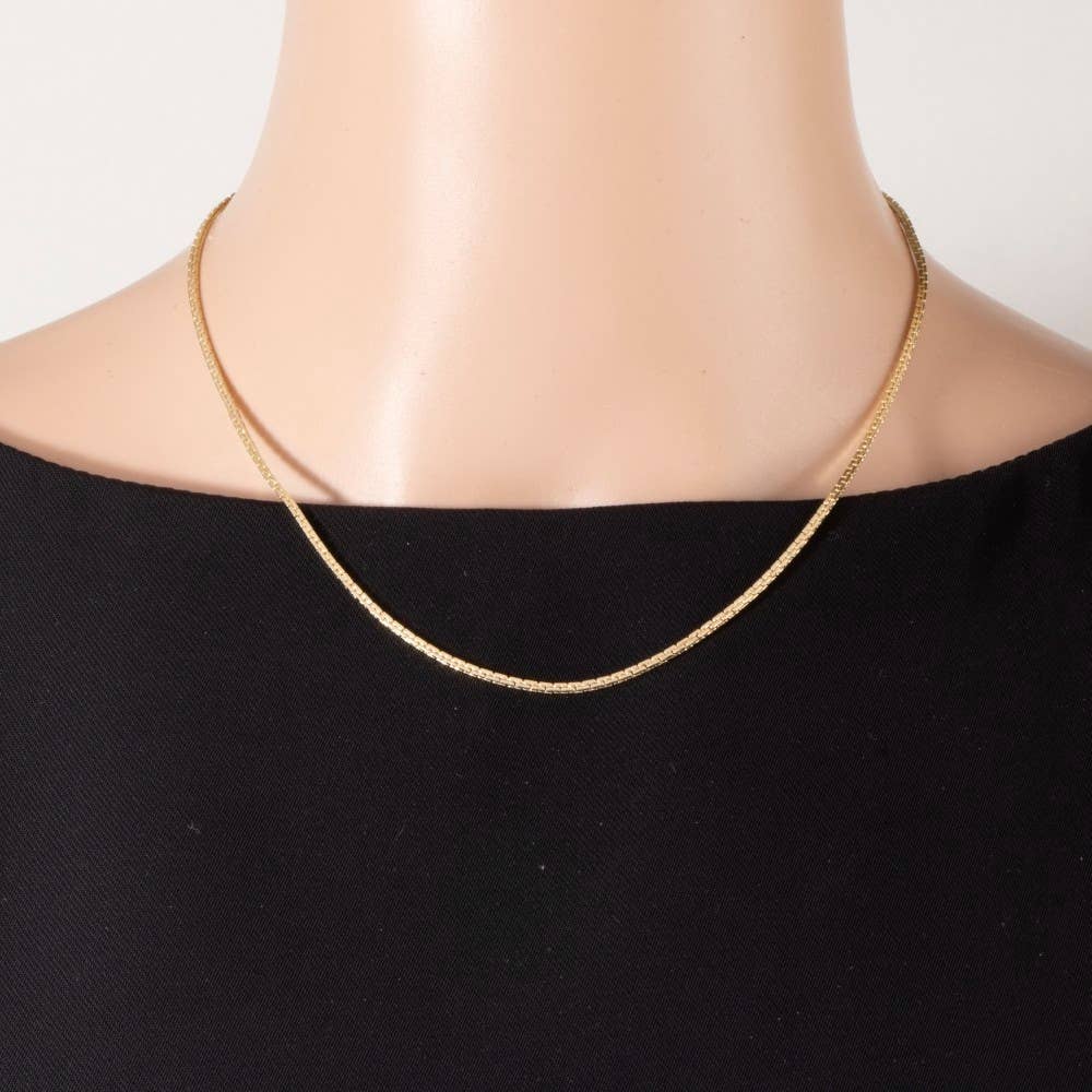 Dainty Box Chain Necklace