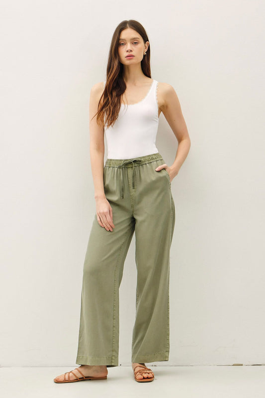 Mila Pant