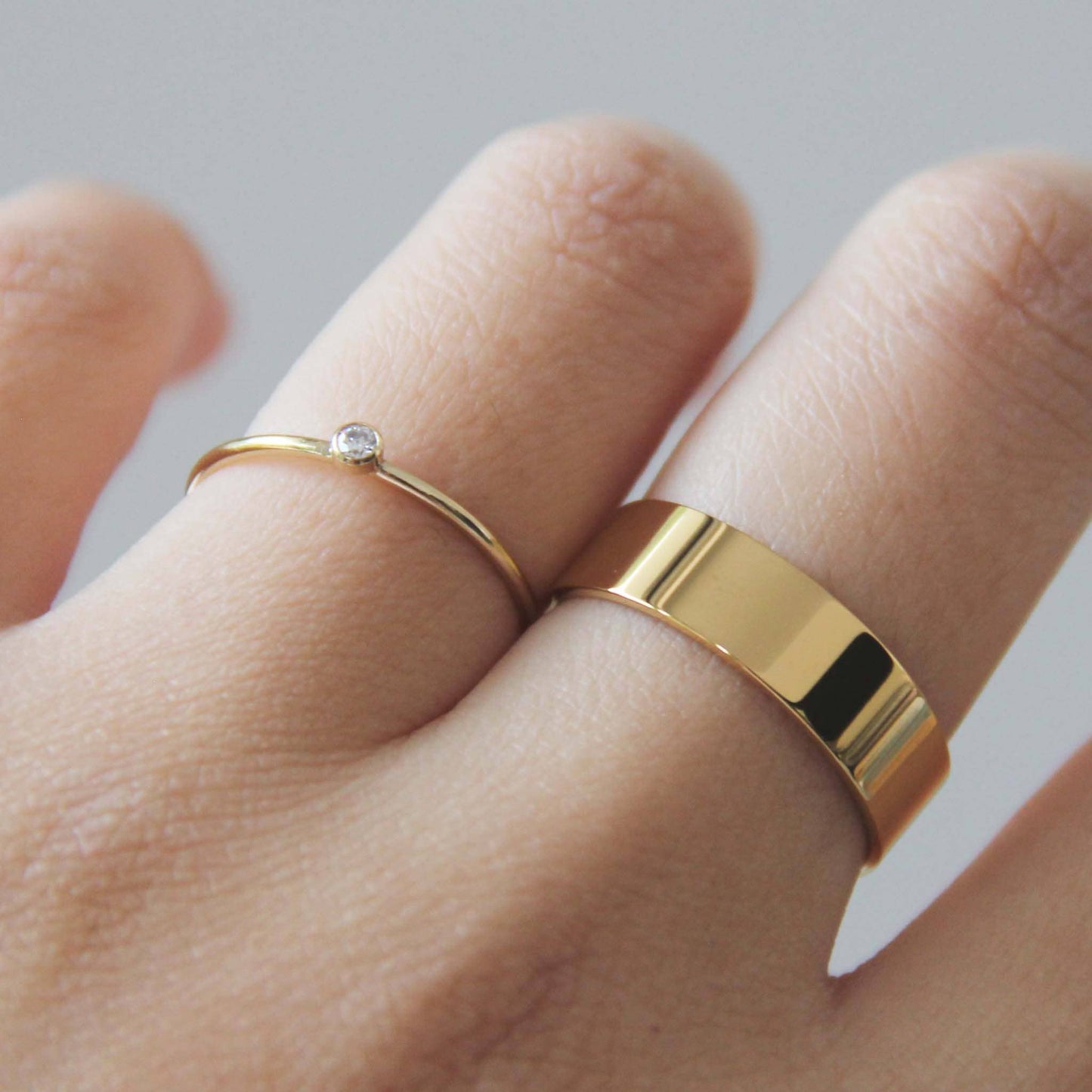 Classic Single Stone Ring