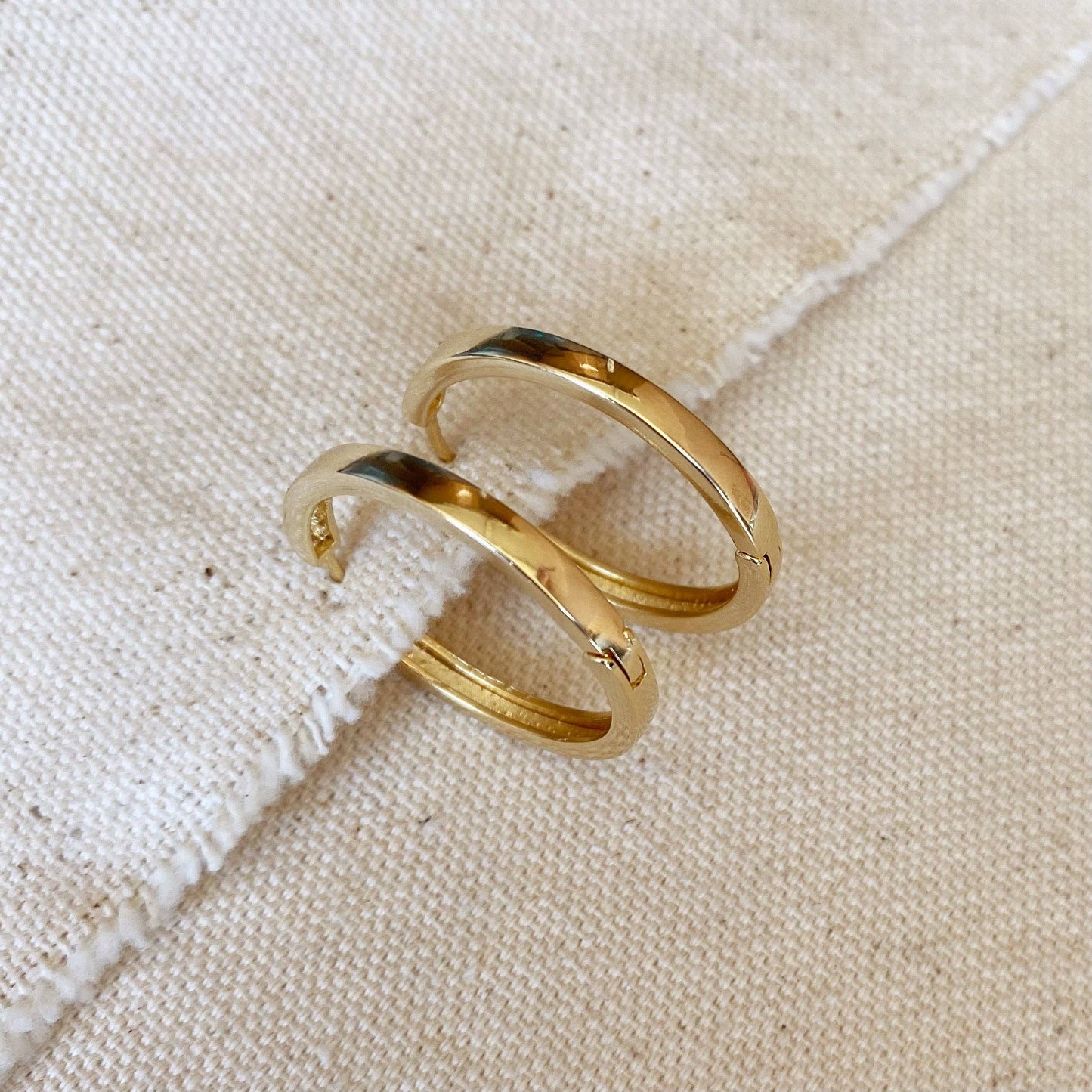 Luna Grande Hoops