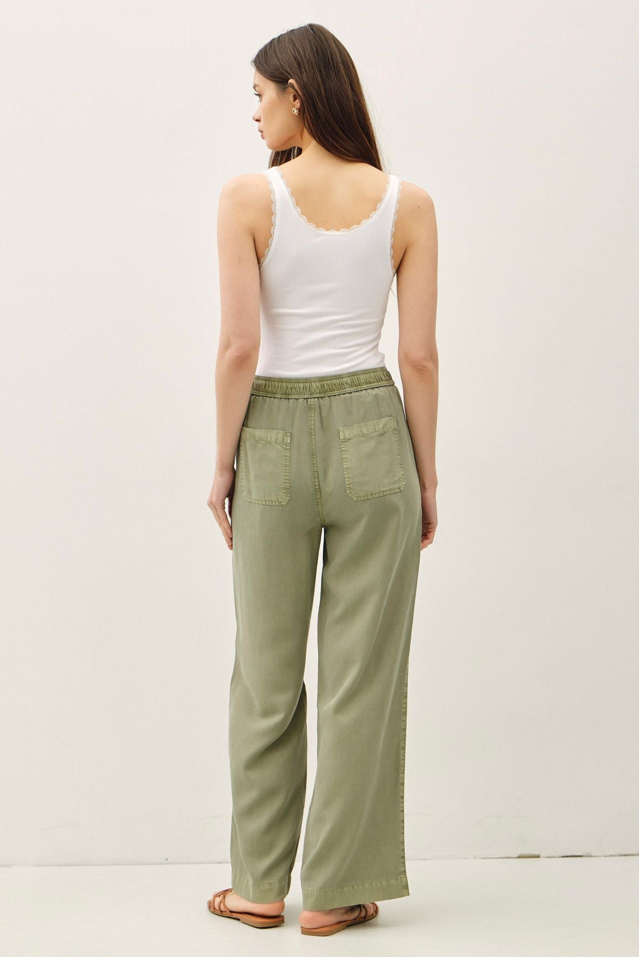 Mila Pant