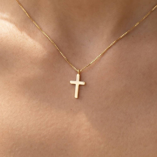 Cross Pendant Necklace