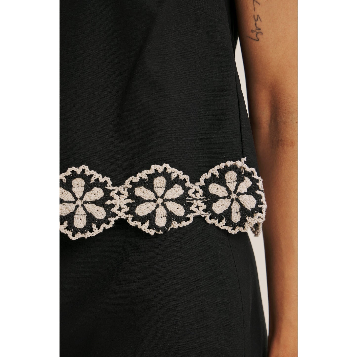 Luna Lace Trim Sleeveless Top