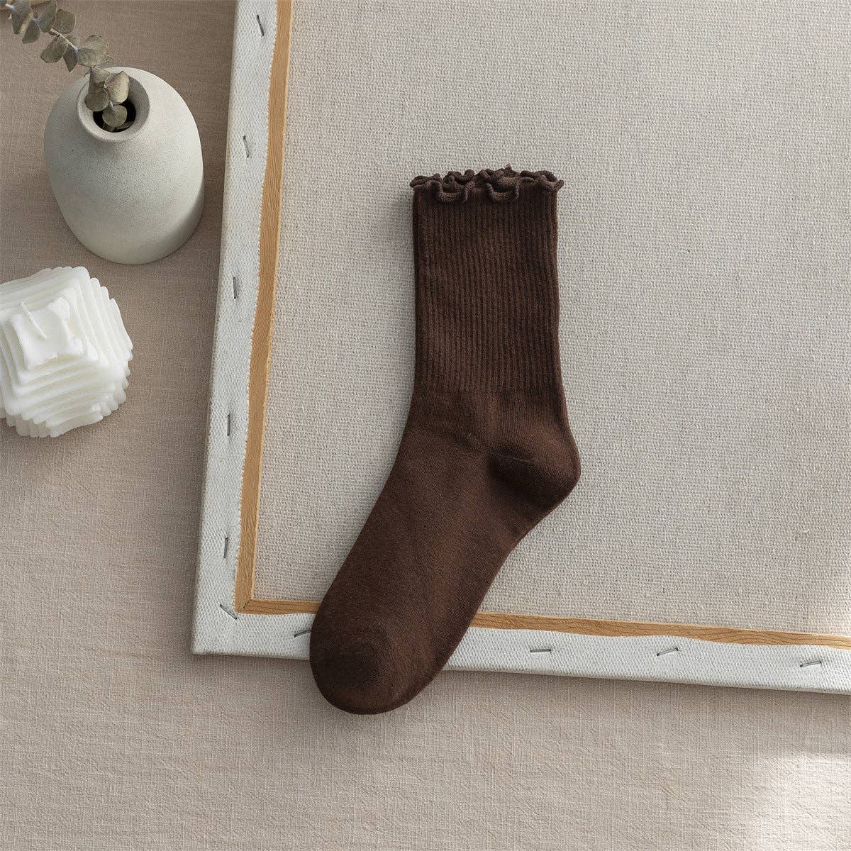 Flounce Simple Sweet Socks