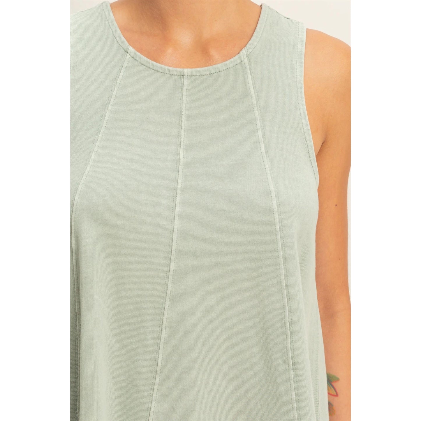 Sylvie Tank