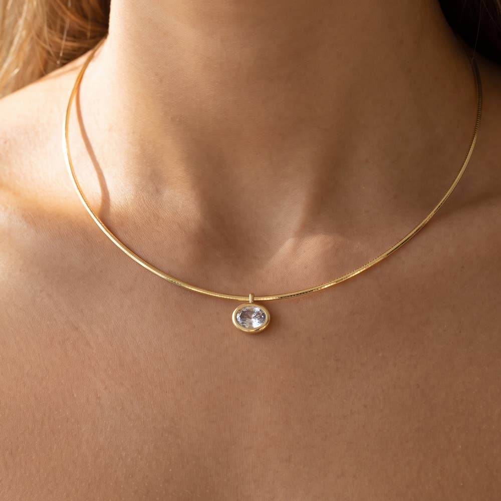 Oval Pendant Necklace