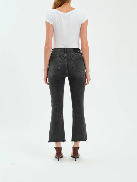 DAZE Shy Girl in Haunted