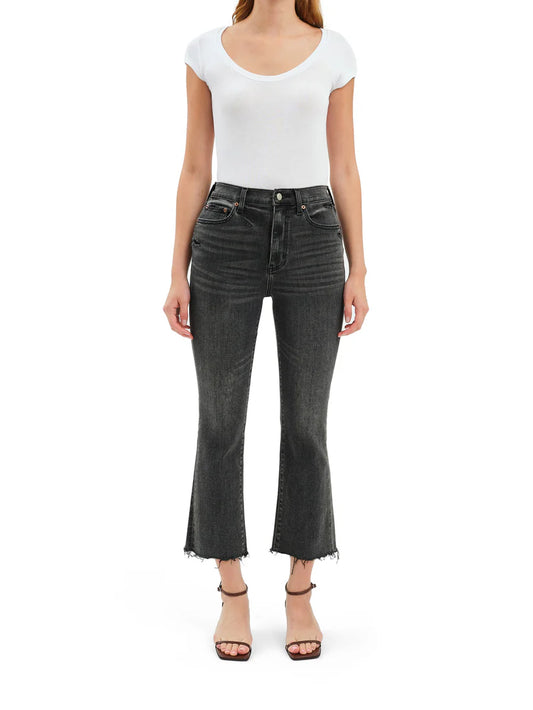 DAZE Shy Girl in Haunted