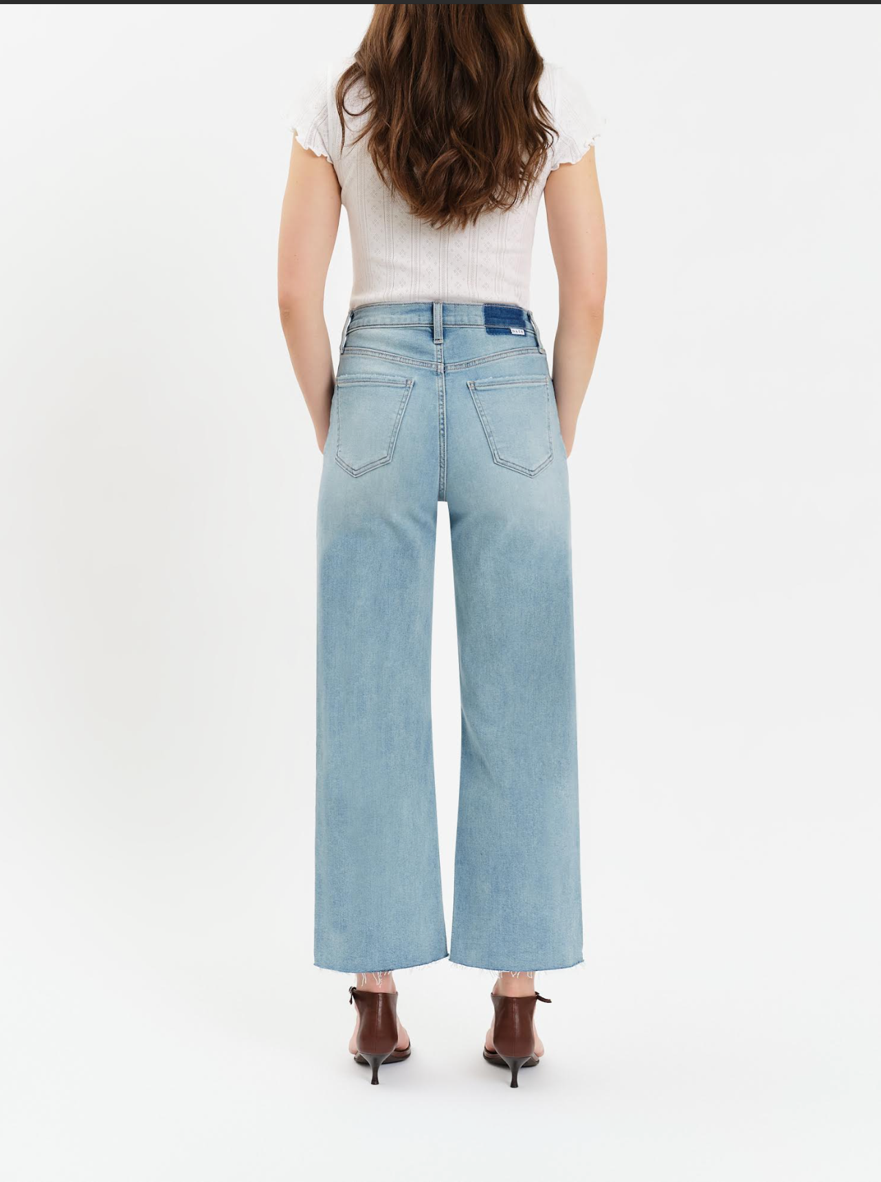 Daze Pleaser High Rise in New Light