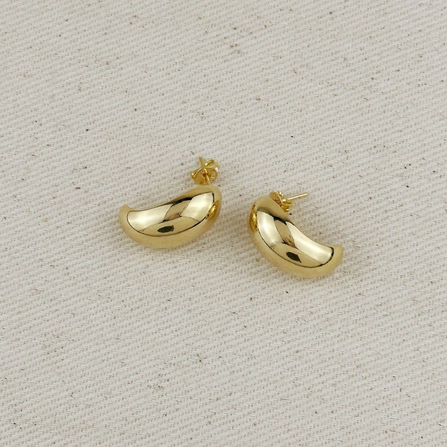 Medium Dome Earrings