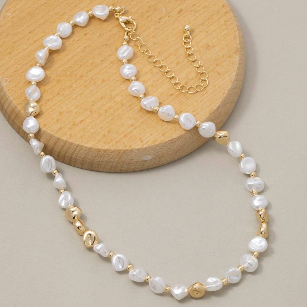 Pearl & Gold Accent Necklace