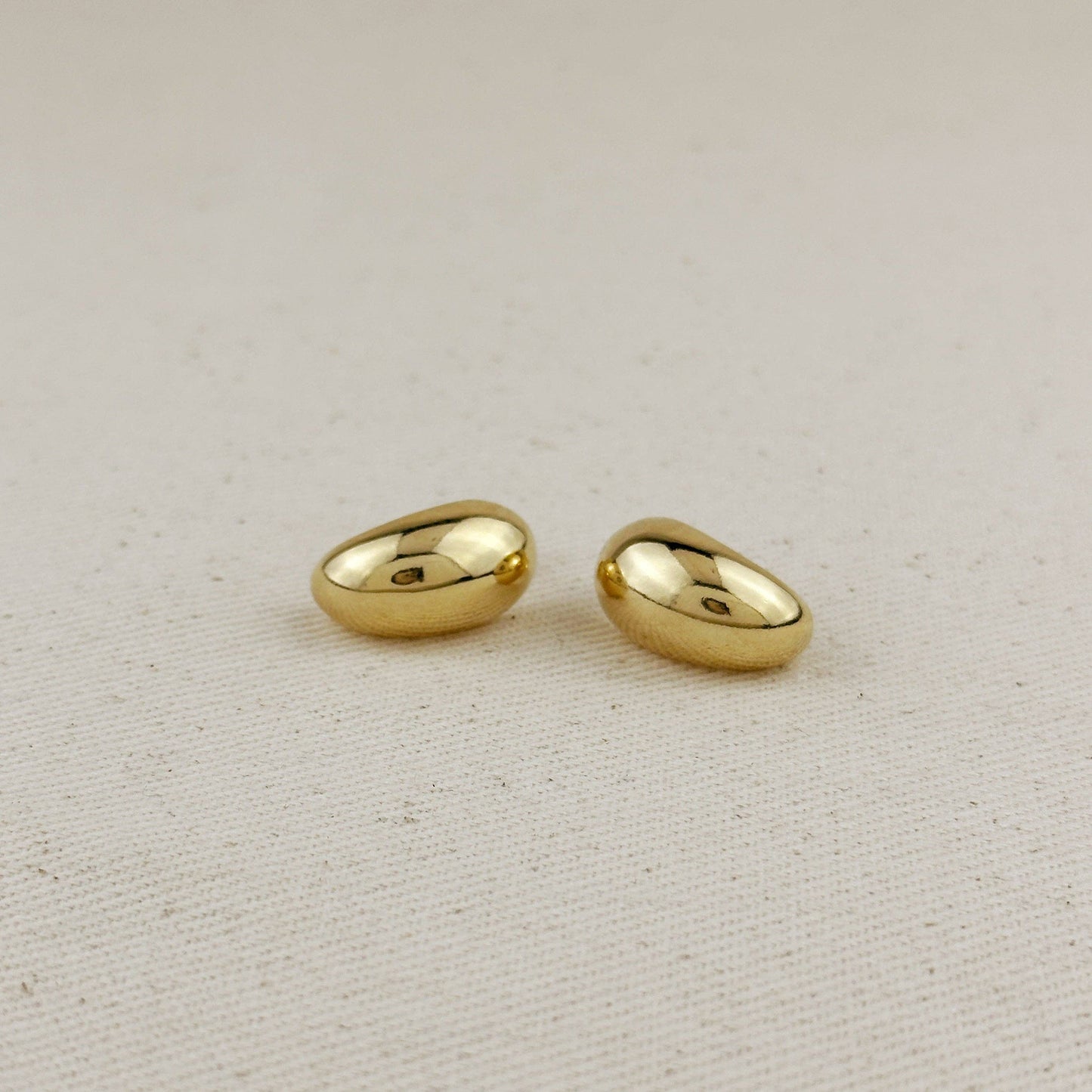Medium Dome Earrings