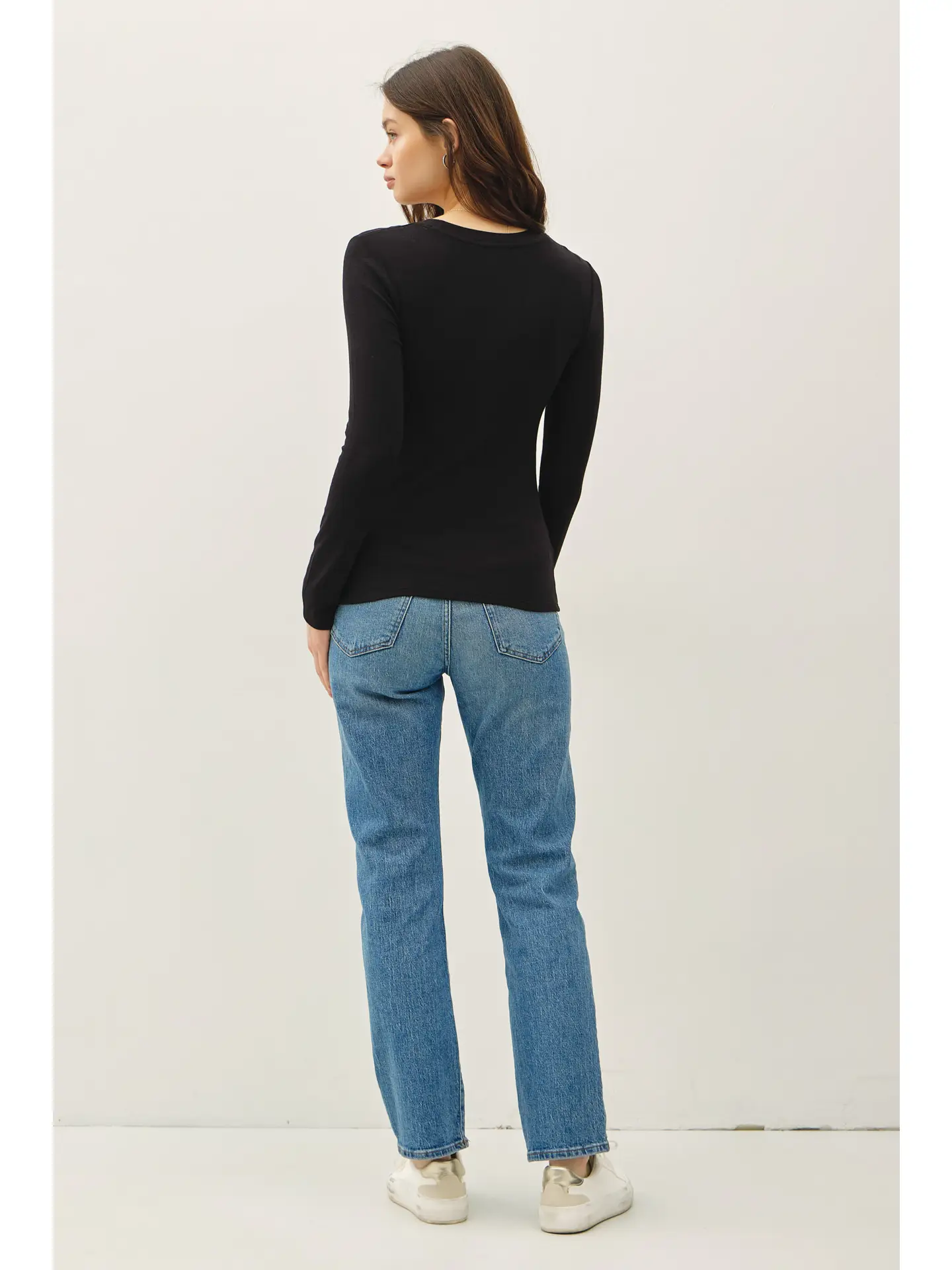 The Avery Scoop Neck Top