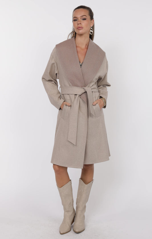 Edith Contrast Collar Coat